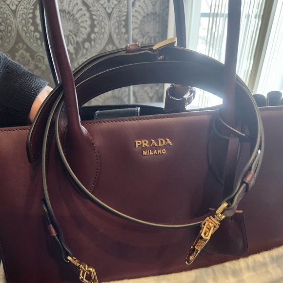 Prada bag(authentic) Maroon color - Picture 1 of 6